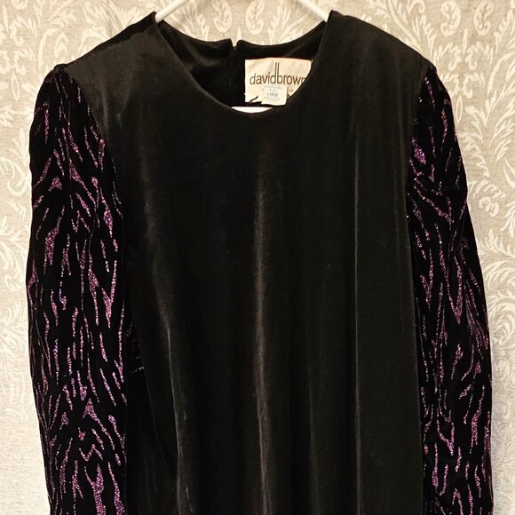 David Brown Dresses & Skirts - David Brown vintage black velvet hostess gown sparkling tigerstripe glitter slvs